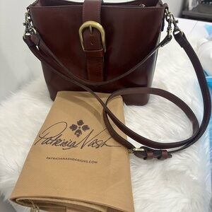 Patricia Nash Irving  Leather Crossbody Bag